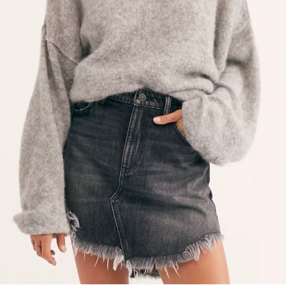 Free People Bailey Denim Fringe Boho Cowgirl Western Mini Skirt Black Size 29